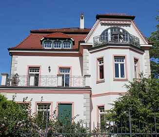 Altbau-Sanierung, Fassaden-Sanierung, Verputzarbeiten Heidelberg, Stuckateur Ehrhard